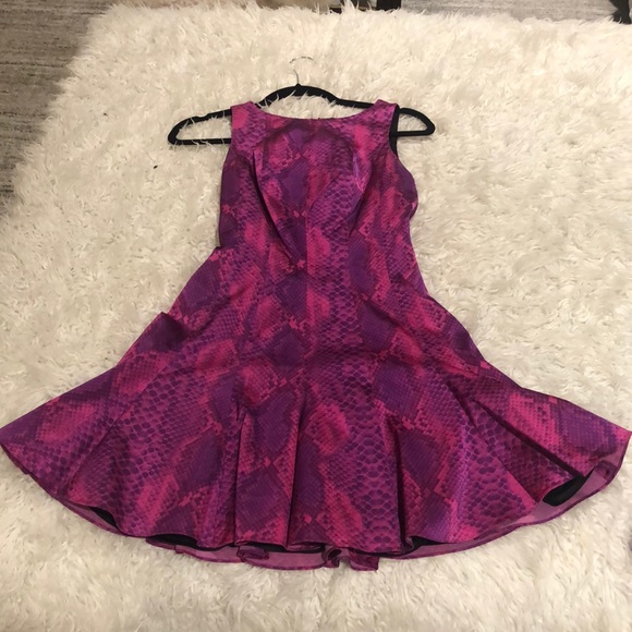 Dress - Picture 1 of 3